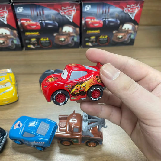 Disney Pixar Cars 3 6-Piece Pull-Back Die-Cast Set – Lightning McQueen & Friends