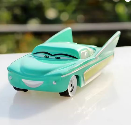 Disney Pixar Cars 3 — 1:55 Scale Lightning McQueen & Mater Alloy Die-Cast Set